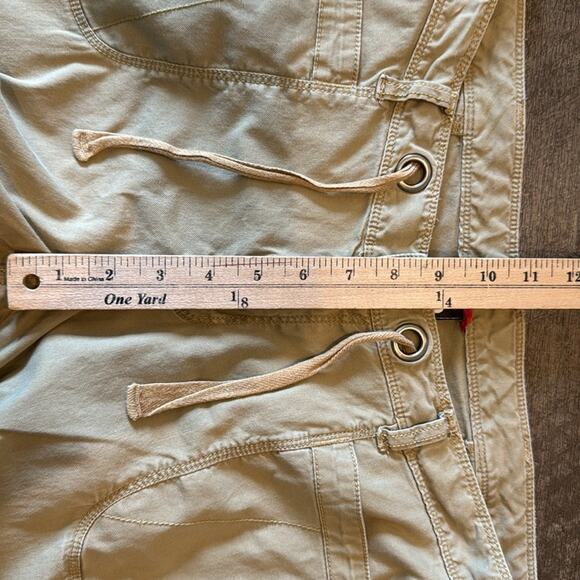 The North Face Women's Khaki Tech Wear Noble Stretch Roll Up Pant Size 14 - Picture 4 of 14